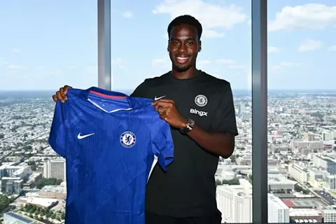 رسمياً.. تشيلسي يتعاقد مع جيمي جيتينز من دورتموند حتى 2032